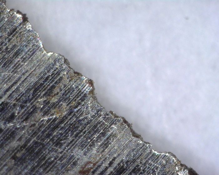 Edge 200x (Polarize 50%)